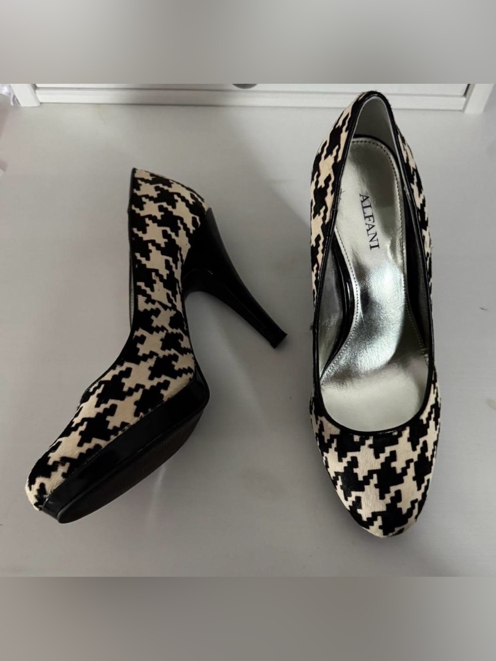 Alfani Houndstooth Genuine Dyed Cow Fur Pumps High Heels Round Toe